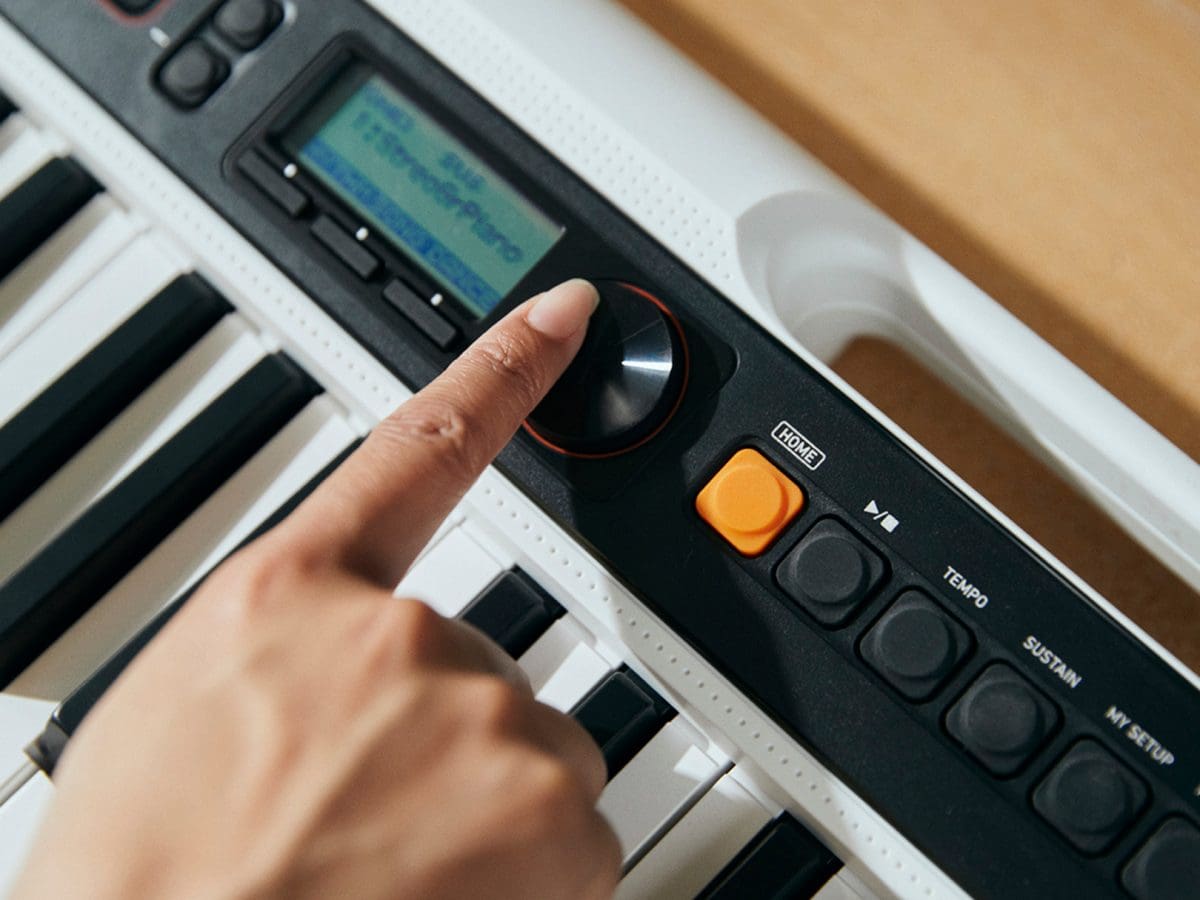 CT-S200WE | Casiotone | CASIO